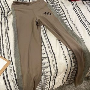 VQ workout leggings